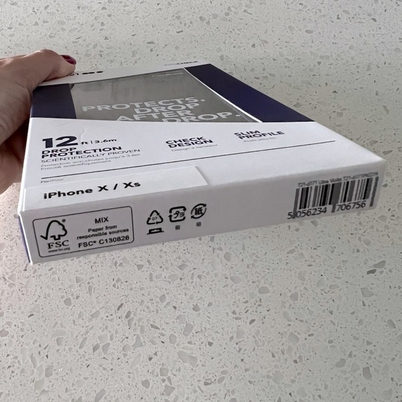 TECH21 evo check flexshock iPhone x/xs phone case - Picture 9 of 13